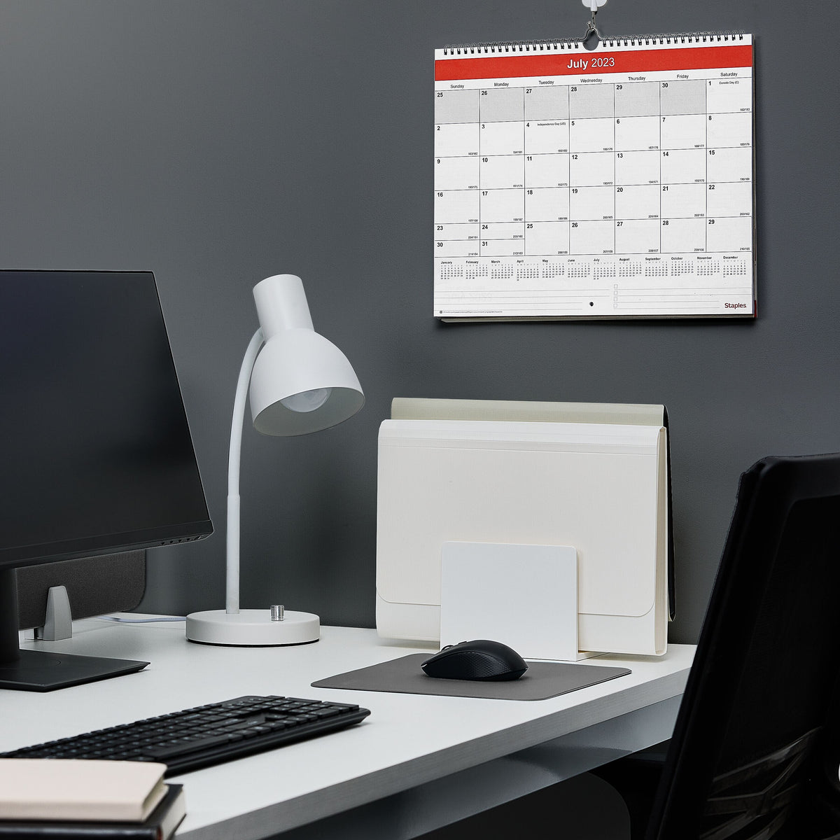 2023-2024 Staples 15" x 12" Academic Monthly Wall Calendar, Red/White
