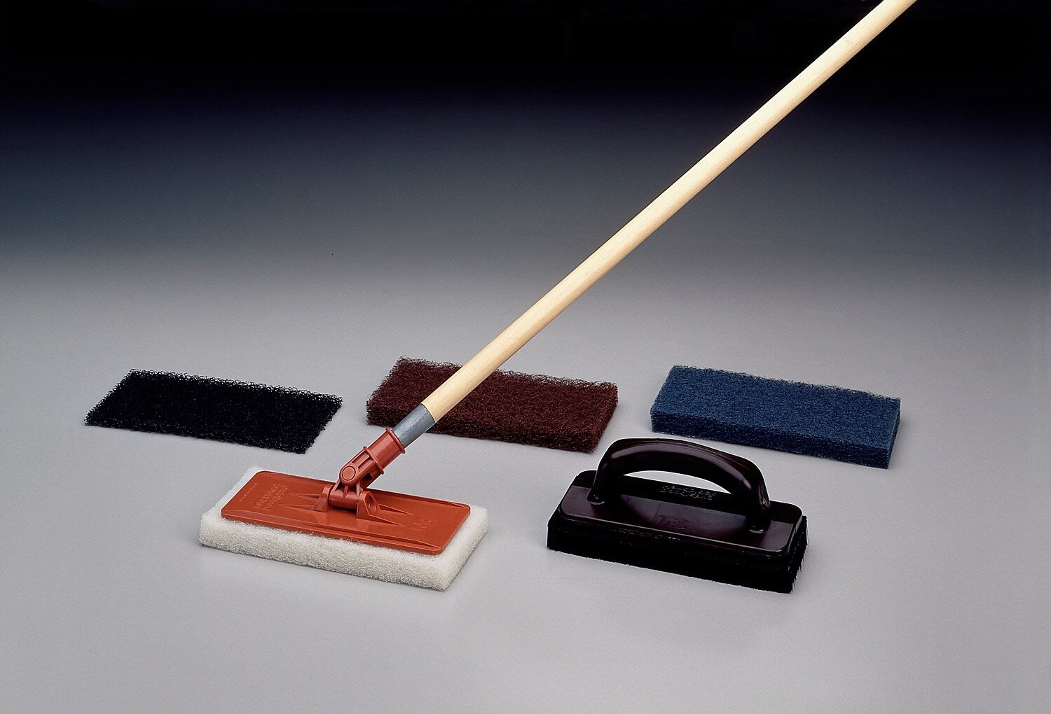 3M™ Doodlebug™ Brown Scrub 'n Strip Pad, 5/Box