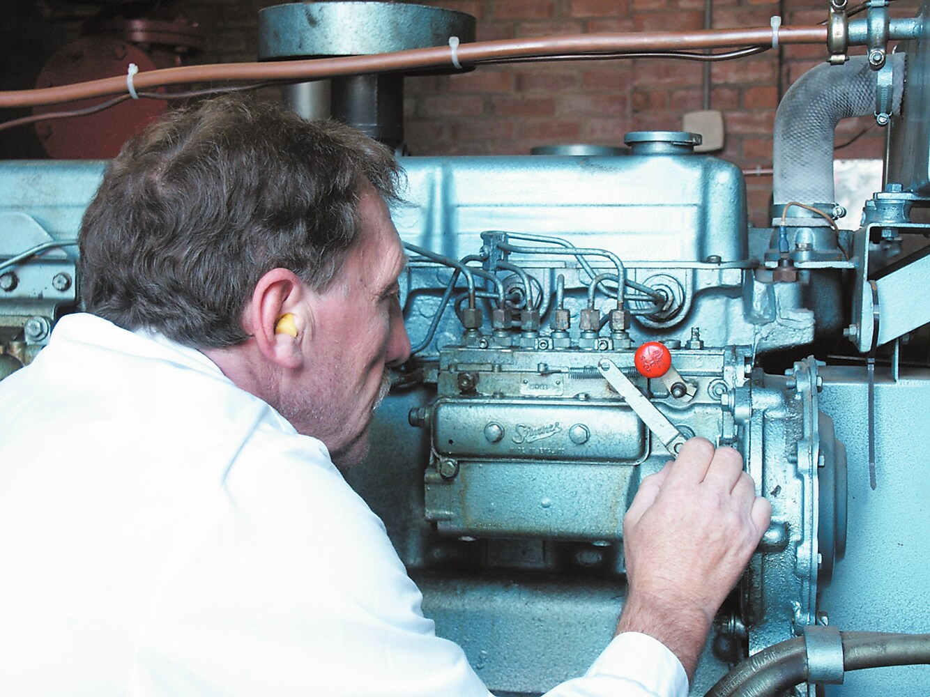 3M E-A-R Classic Earplugs, Uncorded, Pillow Pack, 200 Pairs/Case