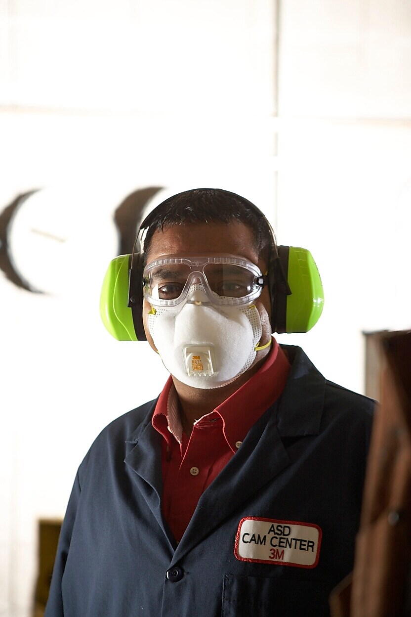 3M N95 Disposable Particulate Respirator with 3M Cool Flow Valve, 10/Box