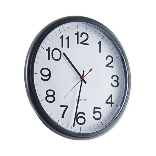 Indoor/outdoor Round Wall Clock, 13.5