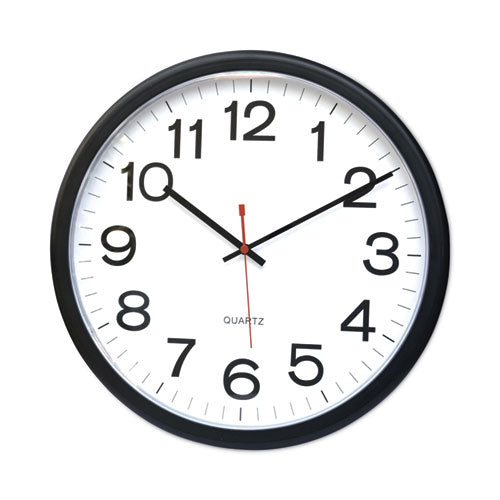 Indoor/outdoor Round Wall Clock, 13.5