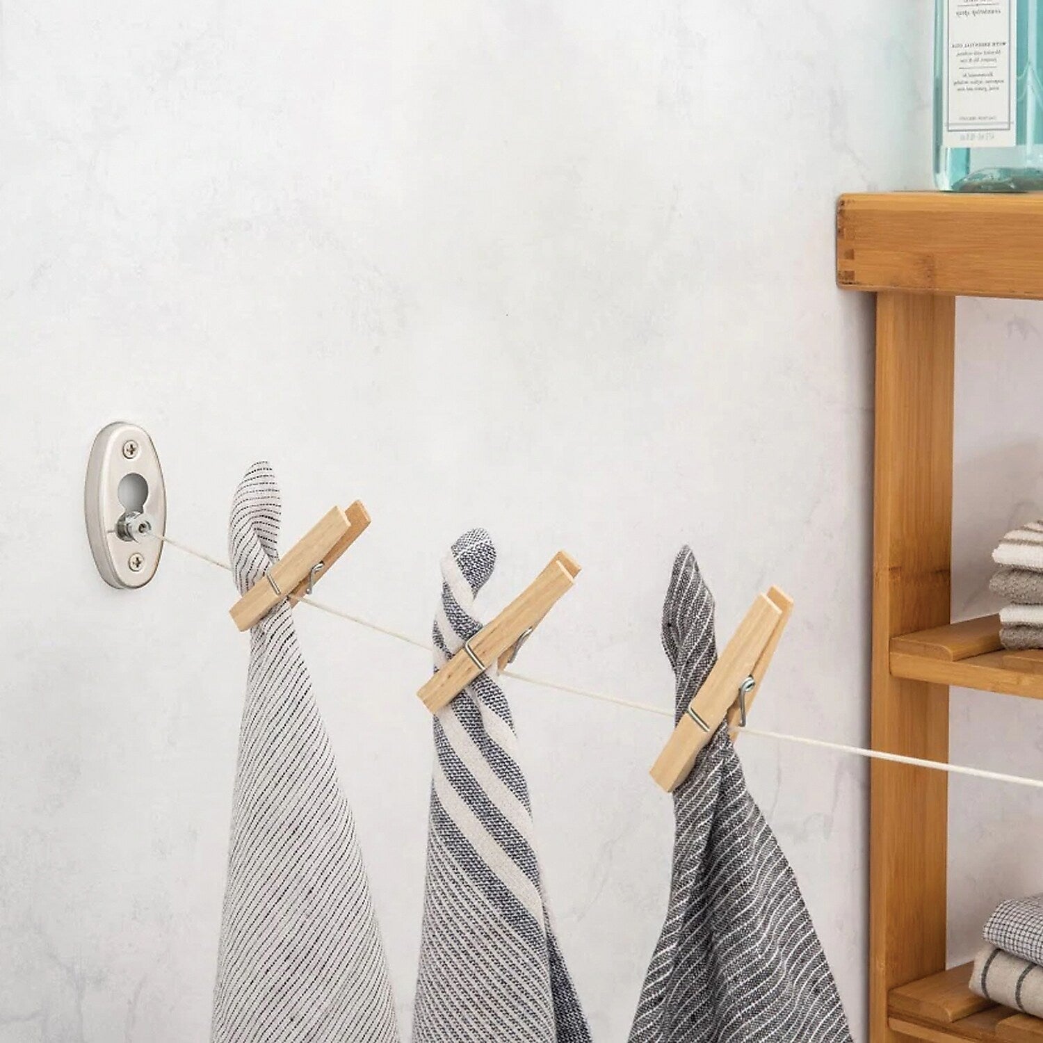 Better Houseware Retractable Clothesline, Silver