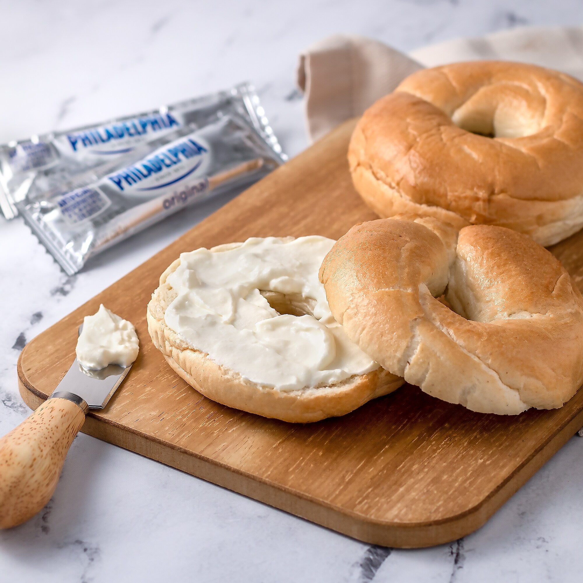 Burry Individually Wrapped Plain Bagel w/ Cream Cheese, 4.6 Oz, 6/Box