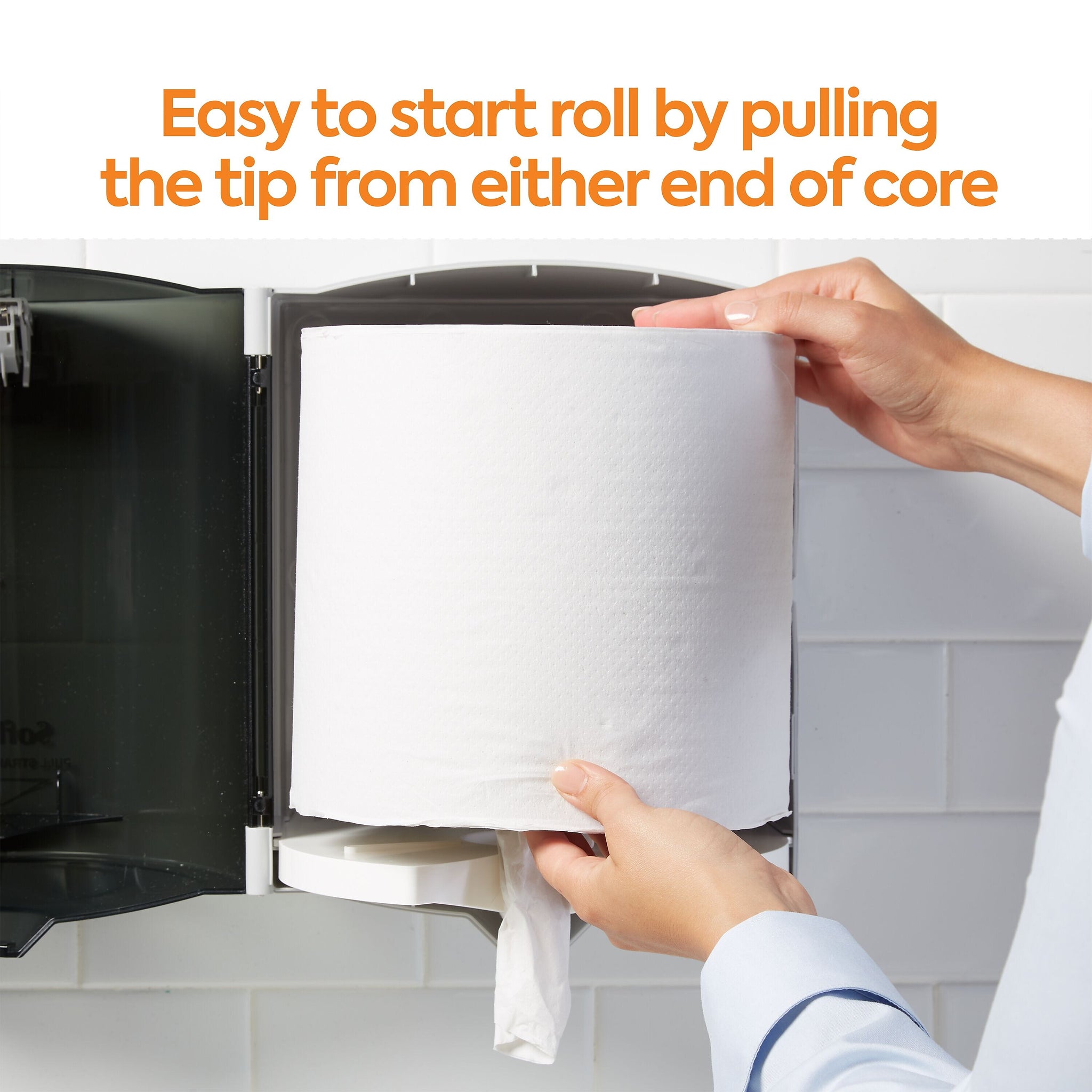 Coastwide Professional™ Centerpull Paper Towel, 2-Ply, White, 660 Sheets/Roll, 6 Rolls/Carton