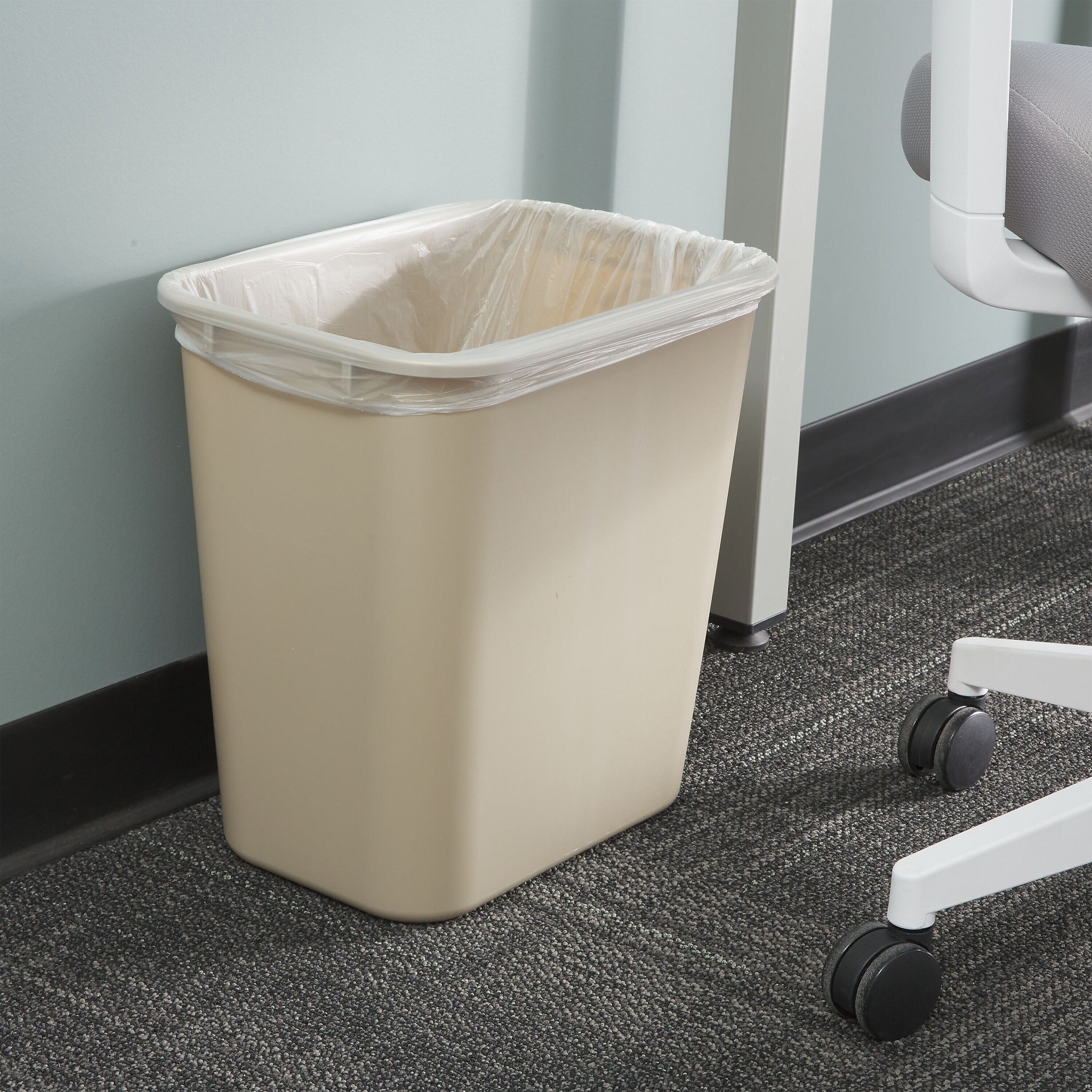 Coastwide Professional™ Plastic Trash Can, 7 Gallon, Beige