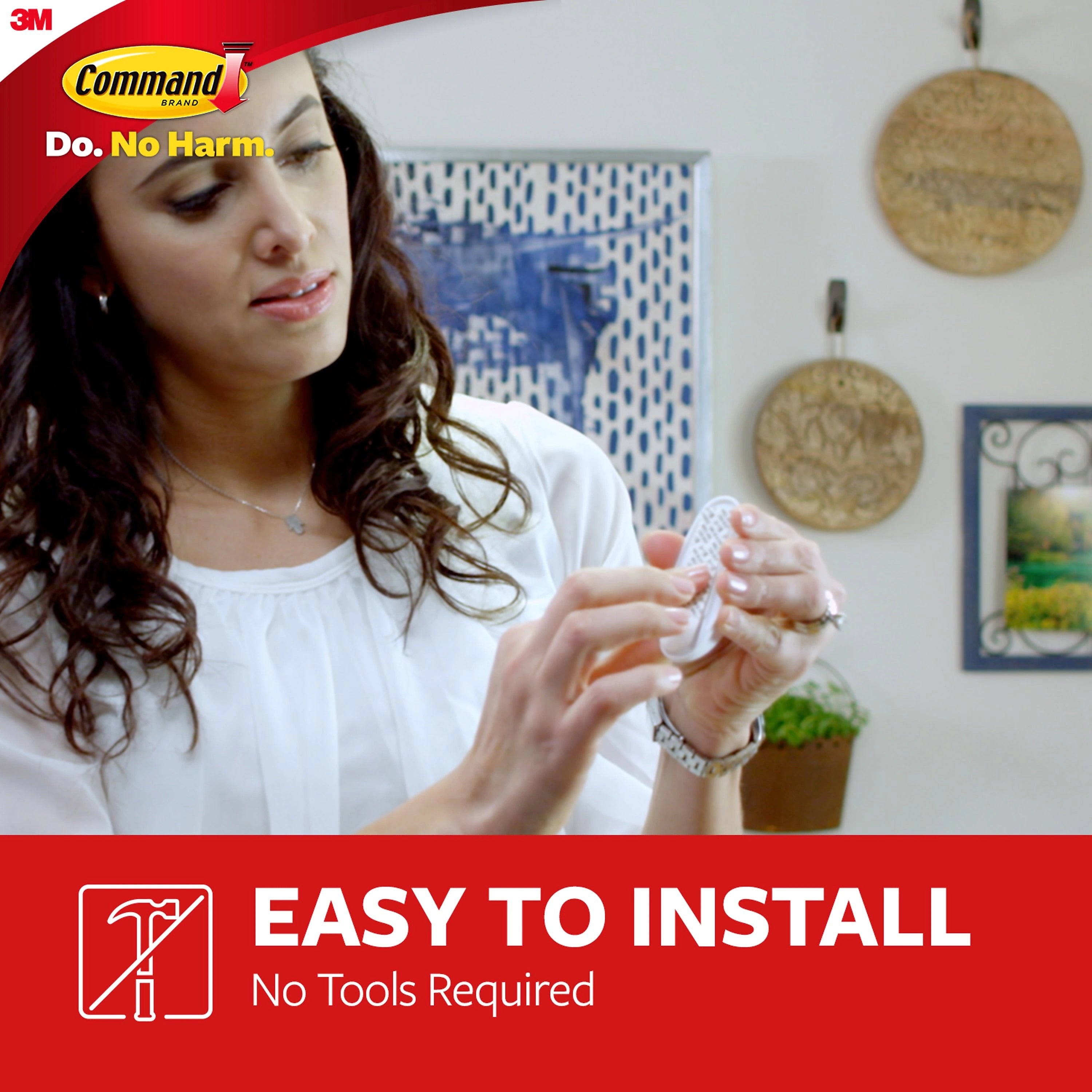 Command Large Utility Hooks, White, Damage Free Hanging of Dorm Room Decorations, 3 Command Hooks, 6 Command Strips