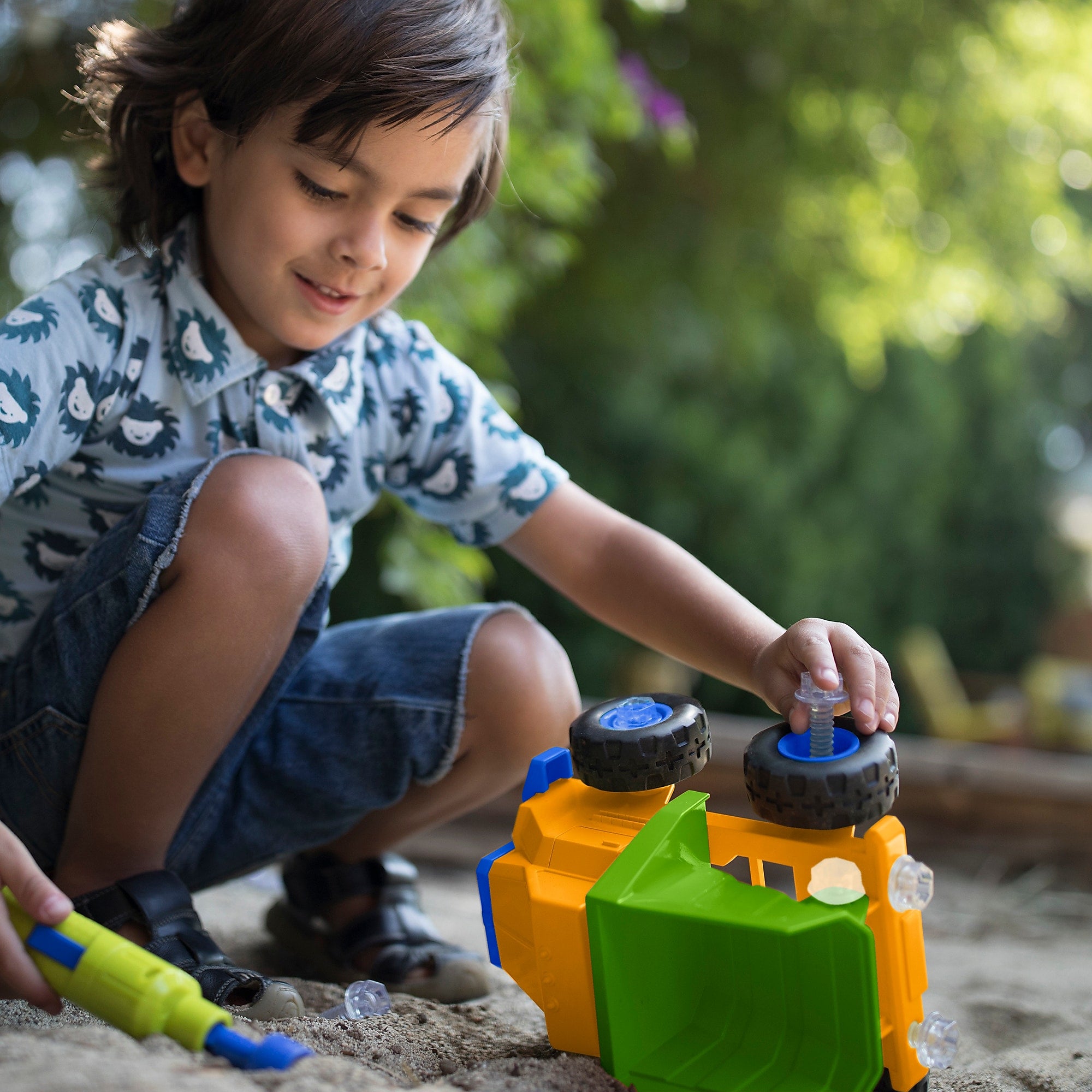 Educational Insights Design & Drill Power Play Vehicles Dump Truck