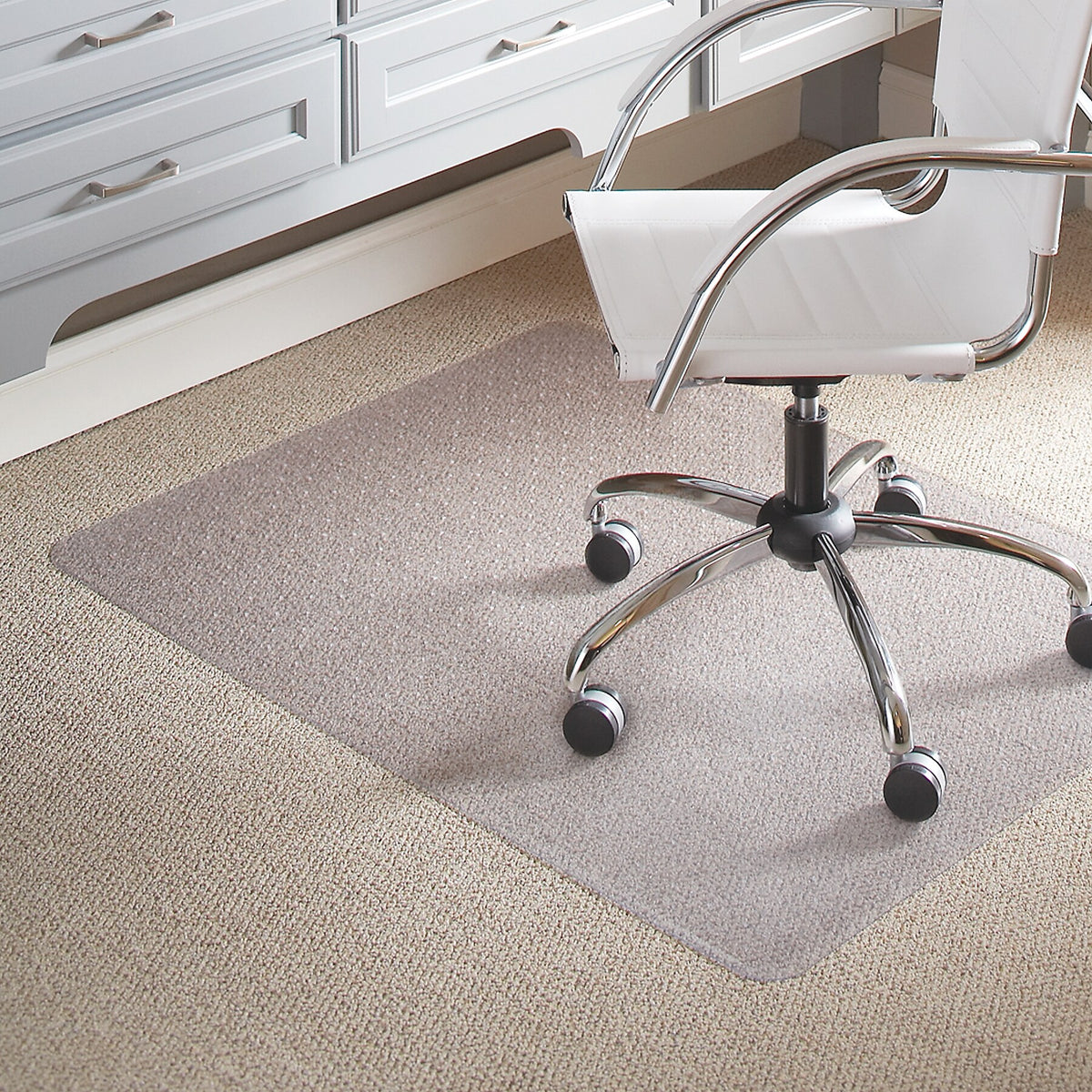 ES Robbins EverLife Carpet Chair Mat, 46" x 60'', Medium-Pile, Clear