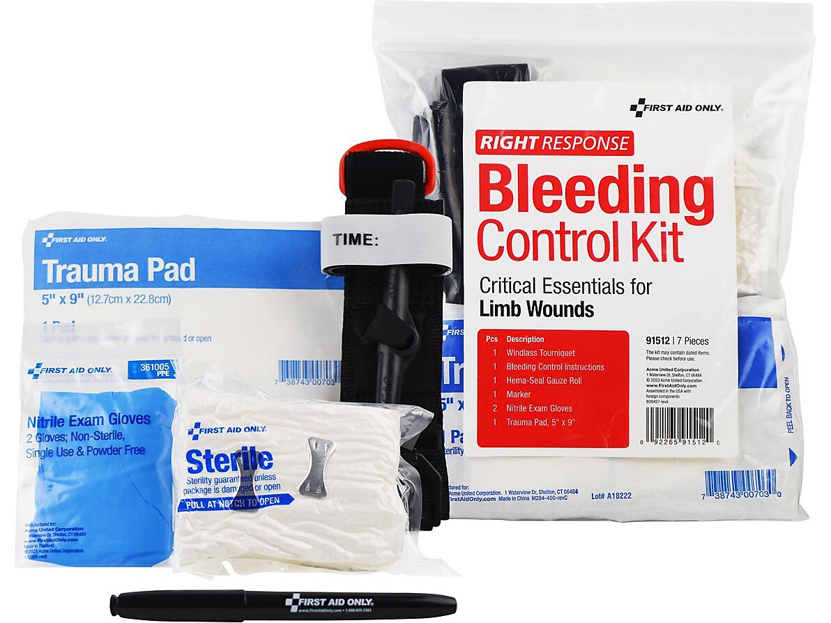 First Aid Only Right Response 7-Piece Bleeding Control Kit