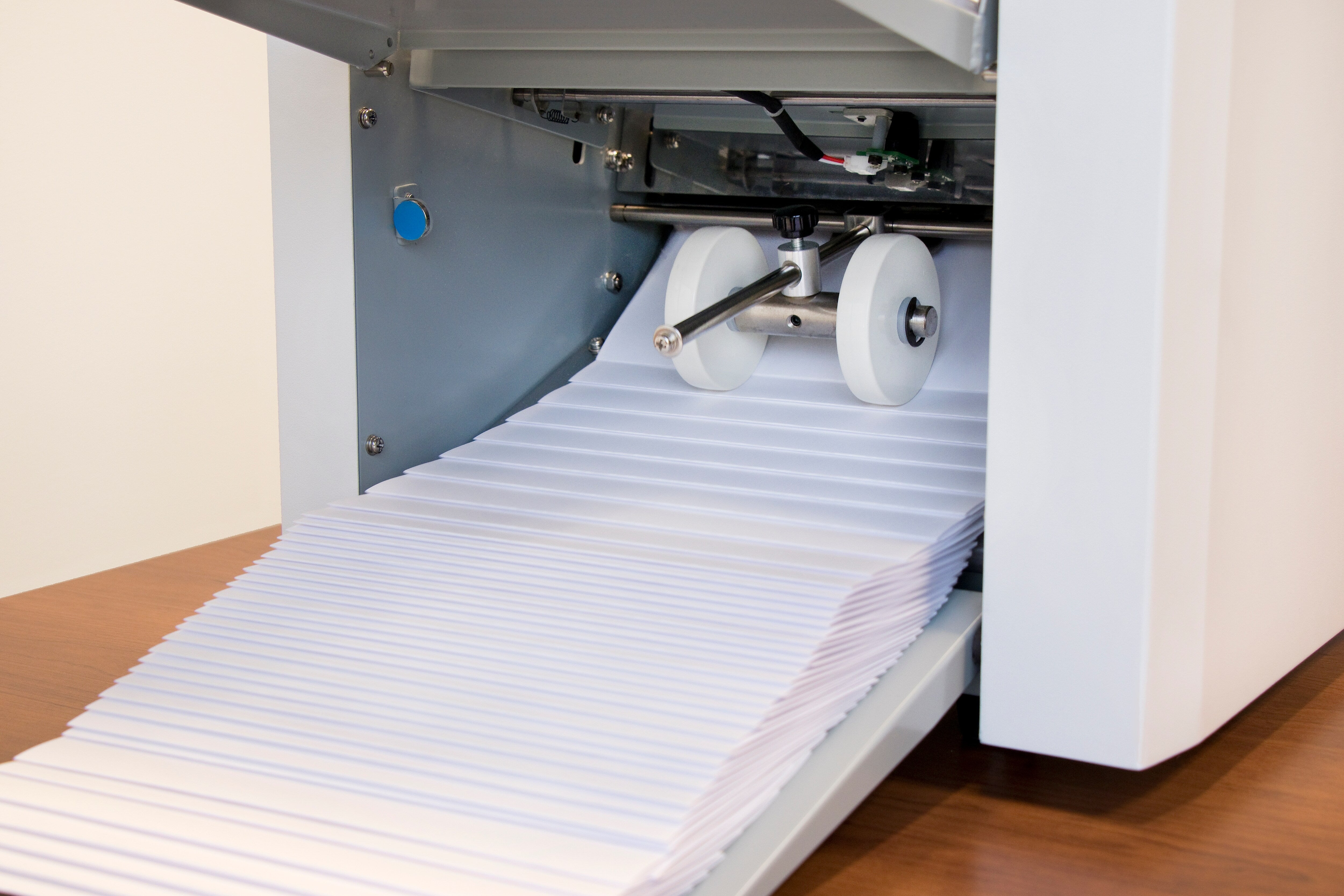 Formax FD 300 Automatic Paper Folder, 200 Sheets