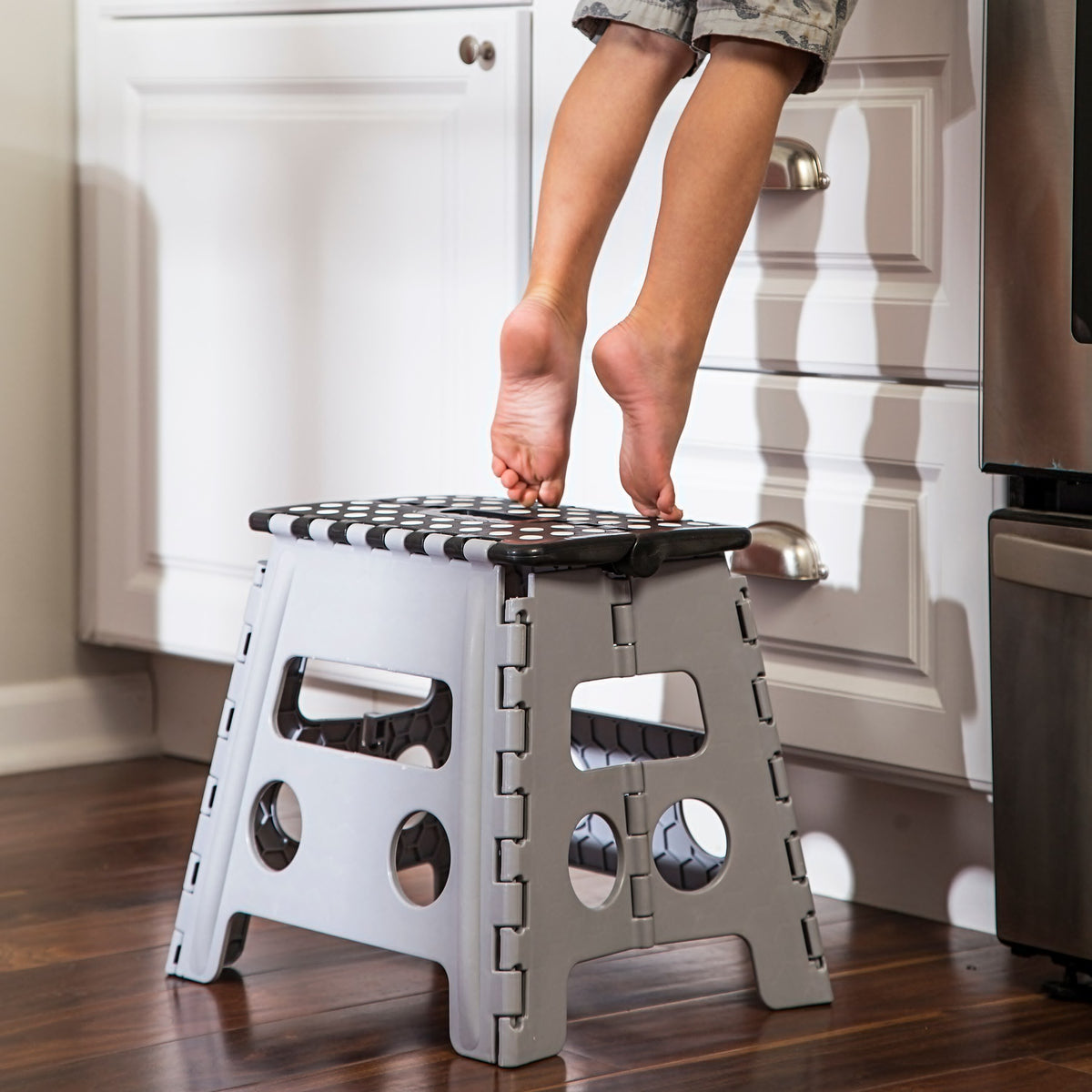 Honey-Can-Do 1.07'H Plastic Step Stool