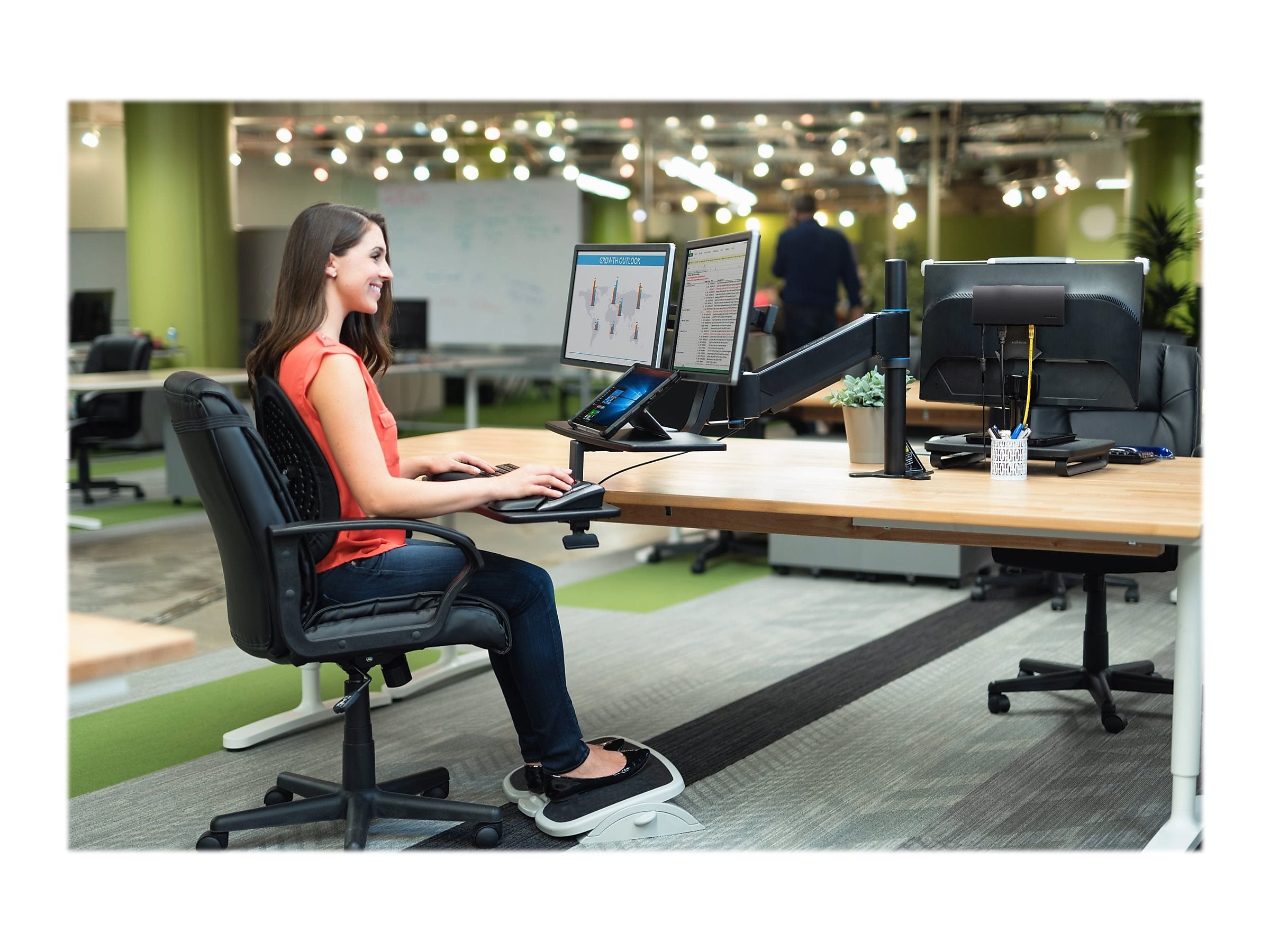 Kensington SmartFit Solemate Plus Tilt Adjustable Footrests, Platinum/Gray