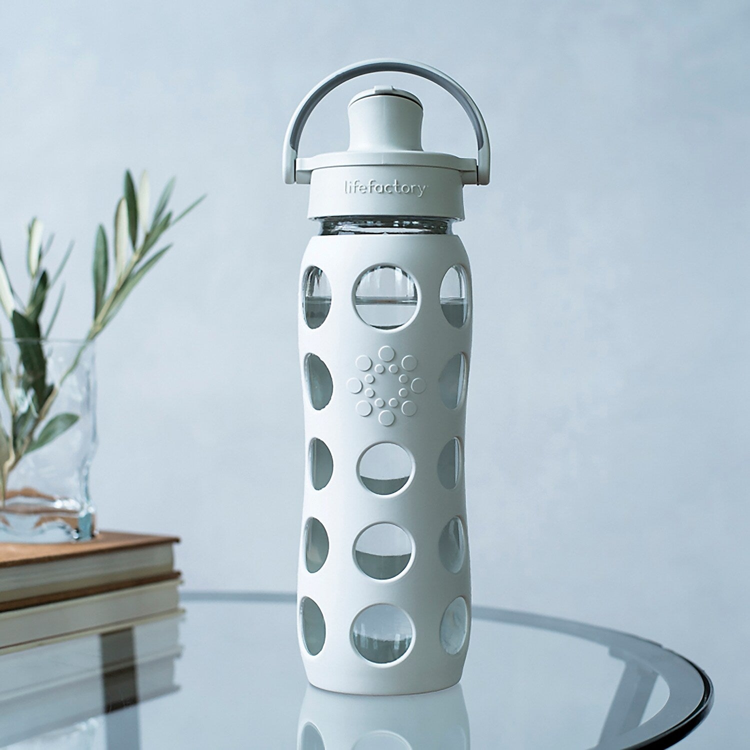 Lifefactory Water Bottle with Active Flip Cap and Protective Silicone Sleeve, Cool Gray, 22 oz.