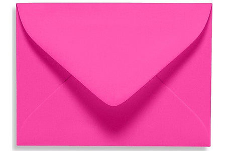 LUX 70lbs. 2 11/16" x 3 11/16" Pointed Flap Mini Envelopes W/Glue, Magenta Pink, 250/BX