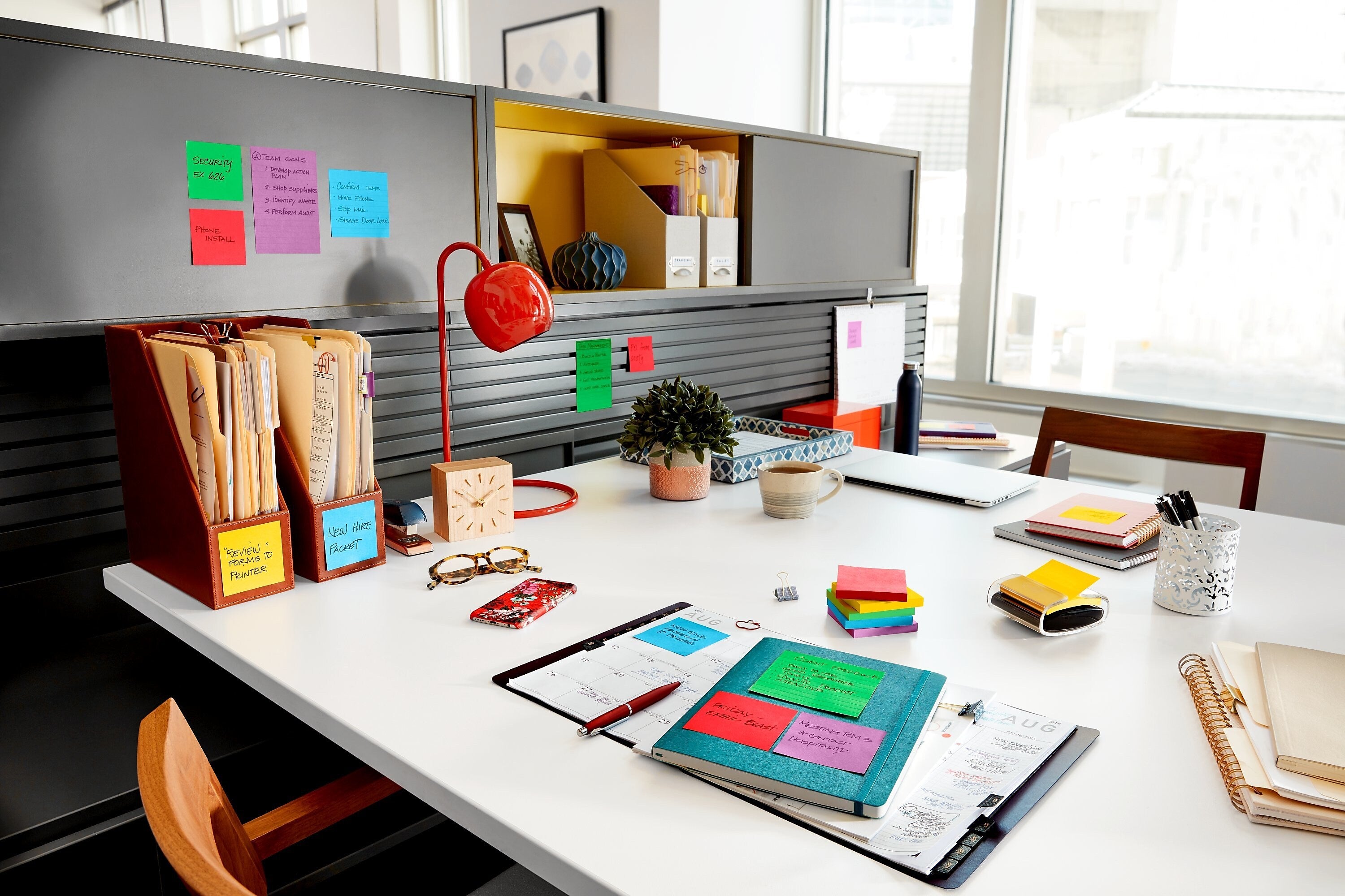 Post-it Super Sticky Notes, 4