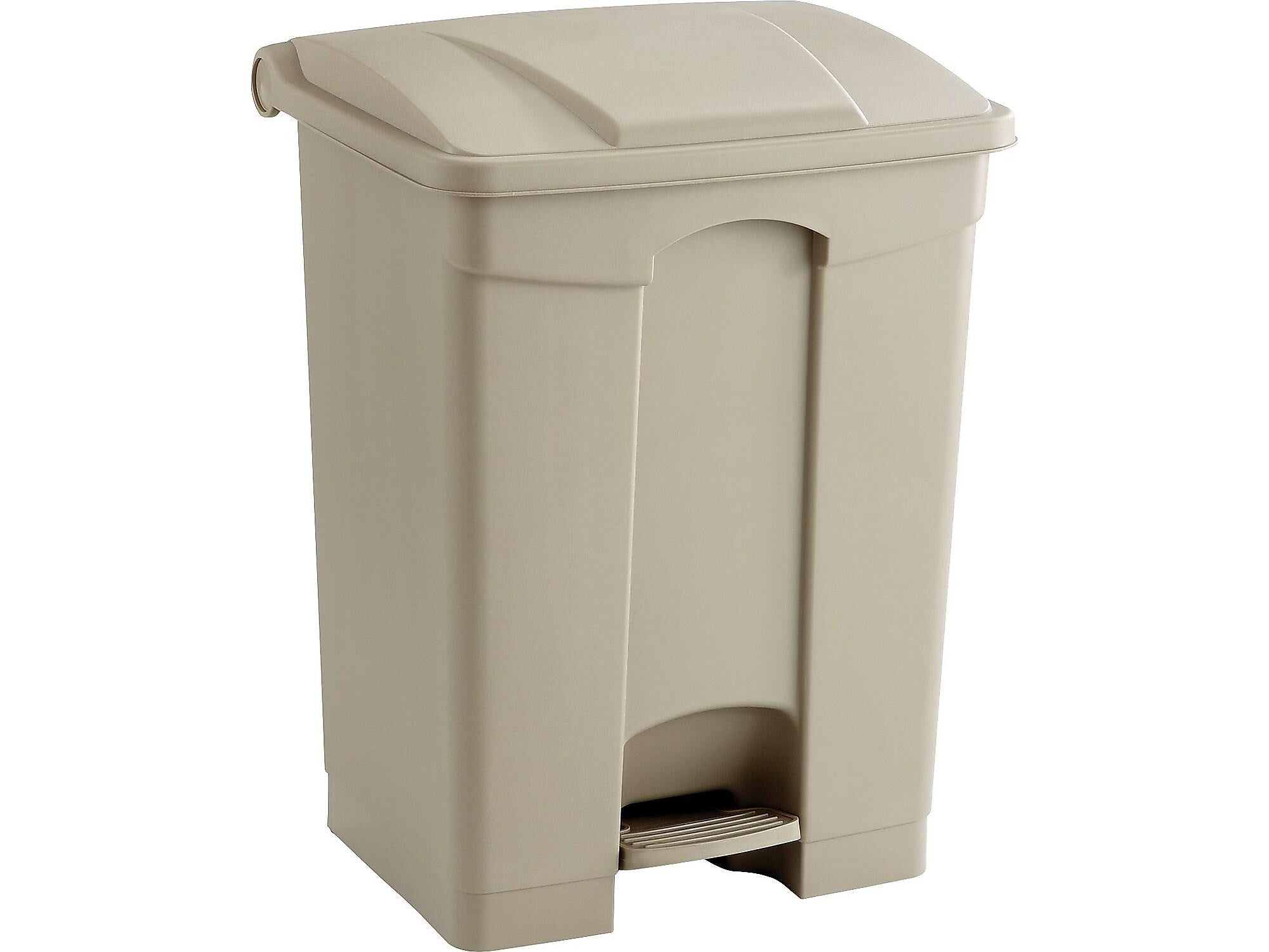 Safco Indoor Step Trash Can, Tan Plastic, 17 Gal.
