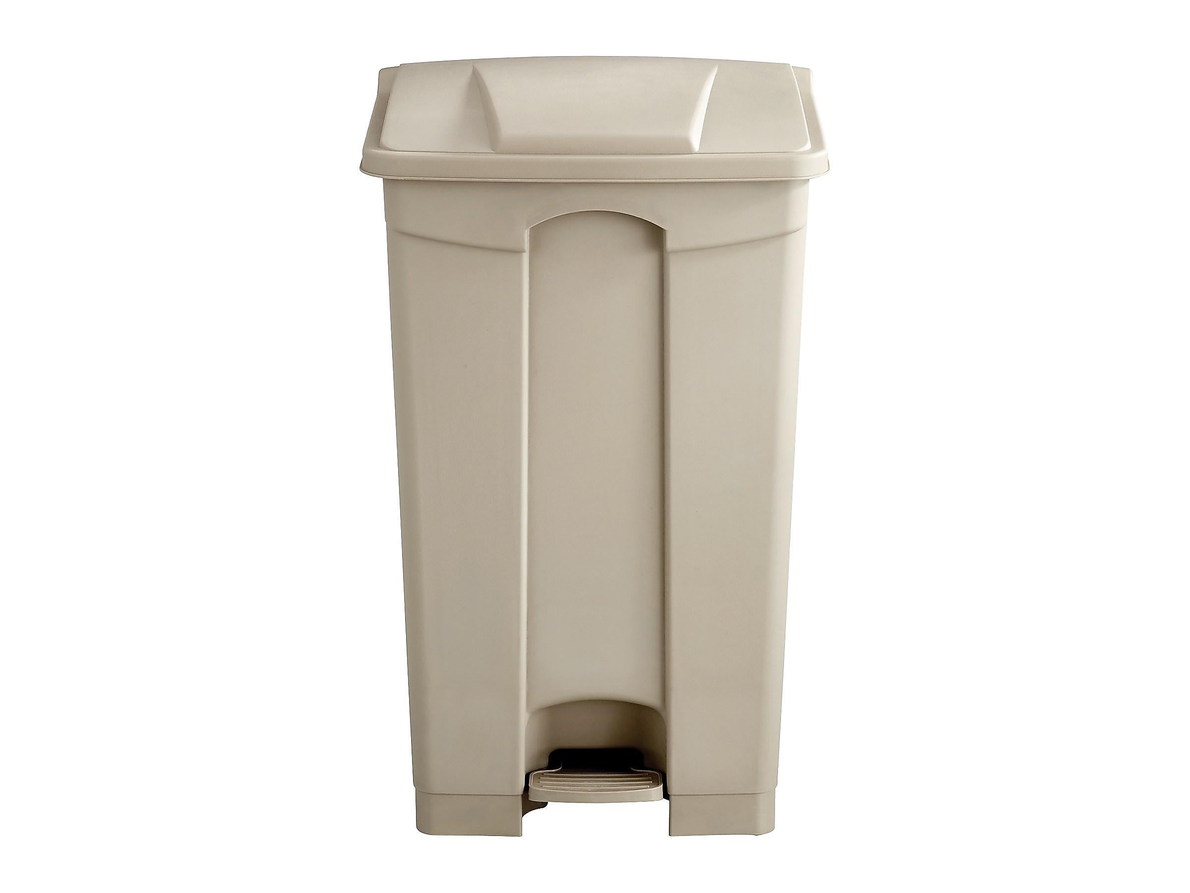 Safco Indoor Step Trash Can, Tan Plastic, 23 Gal.