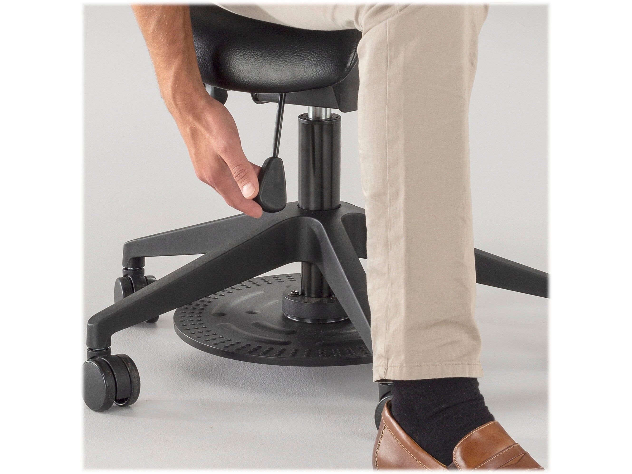 Safco Saddle Seat 27