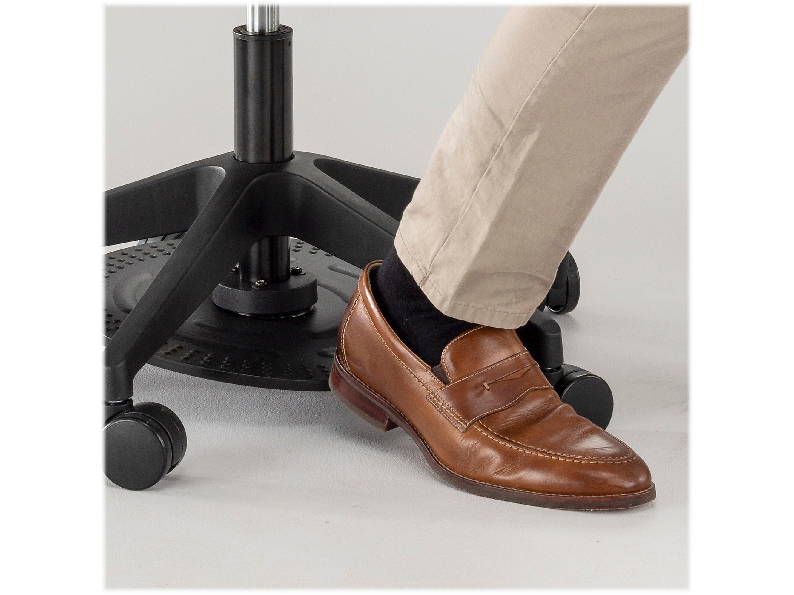 Safco Saddle Seat 27