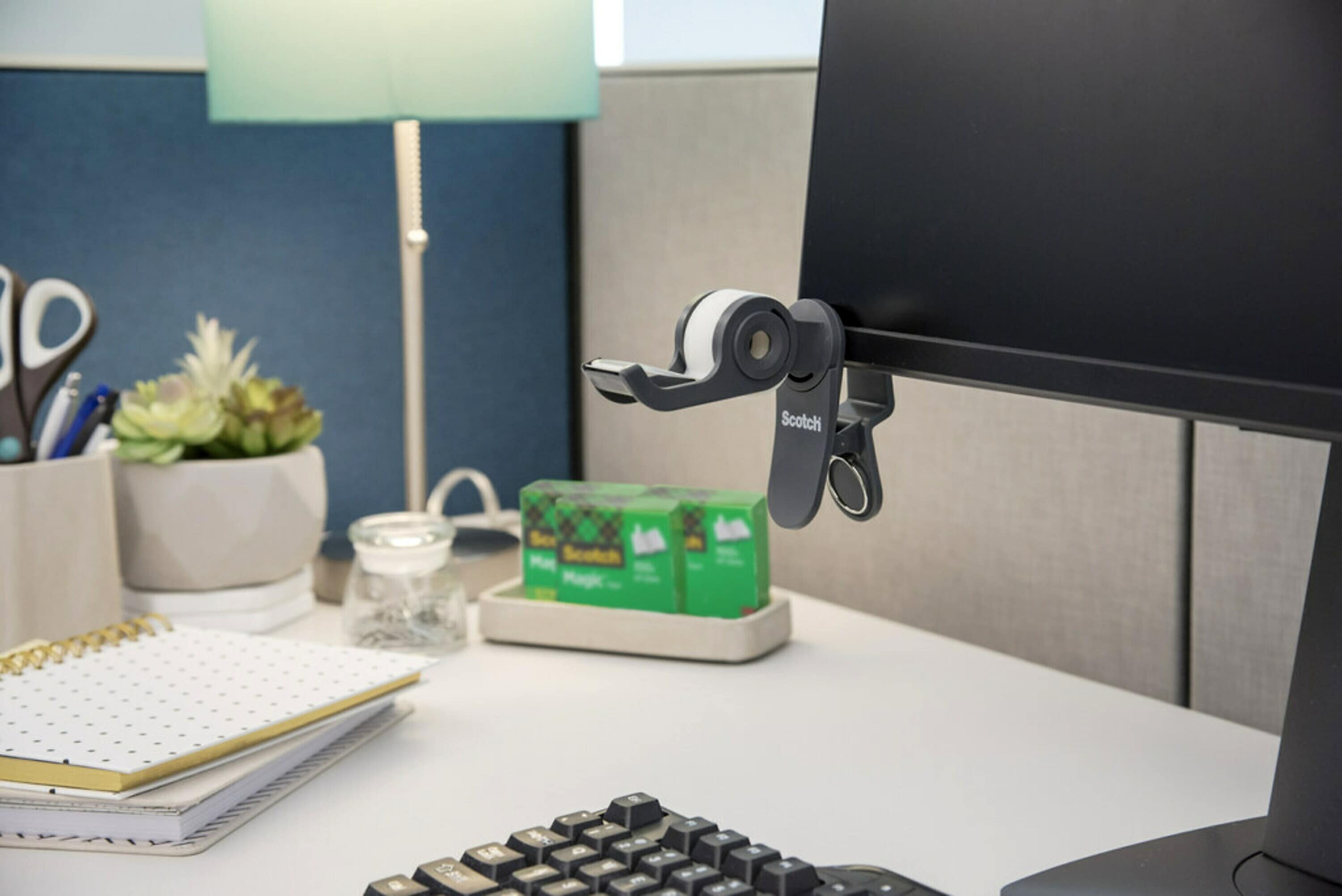 Scotch® Deluxe Desktop Tape Dispenser, Black