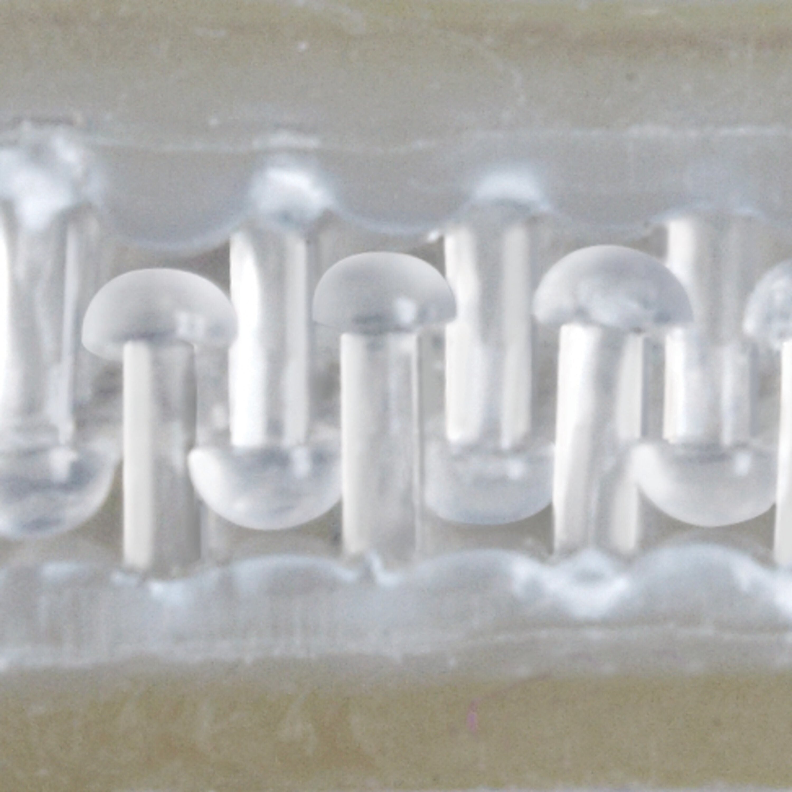 Scotch™ Extreme Fasteners, 1