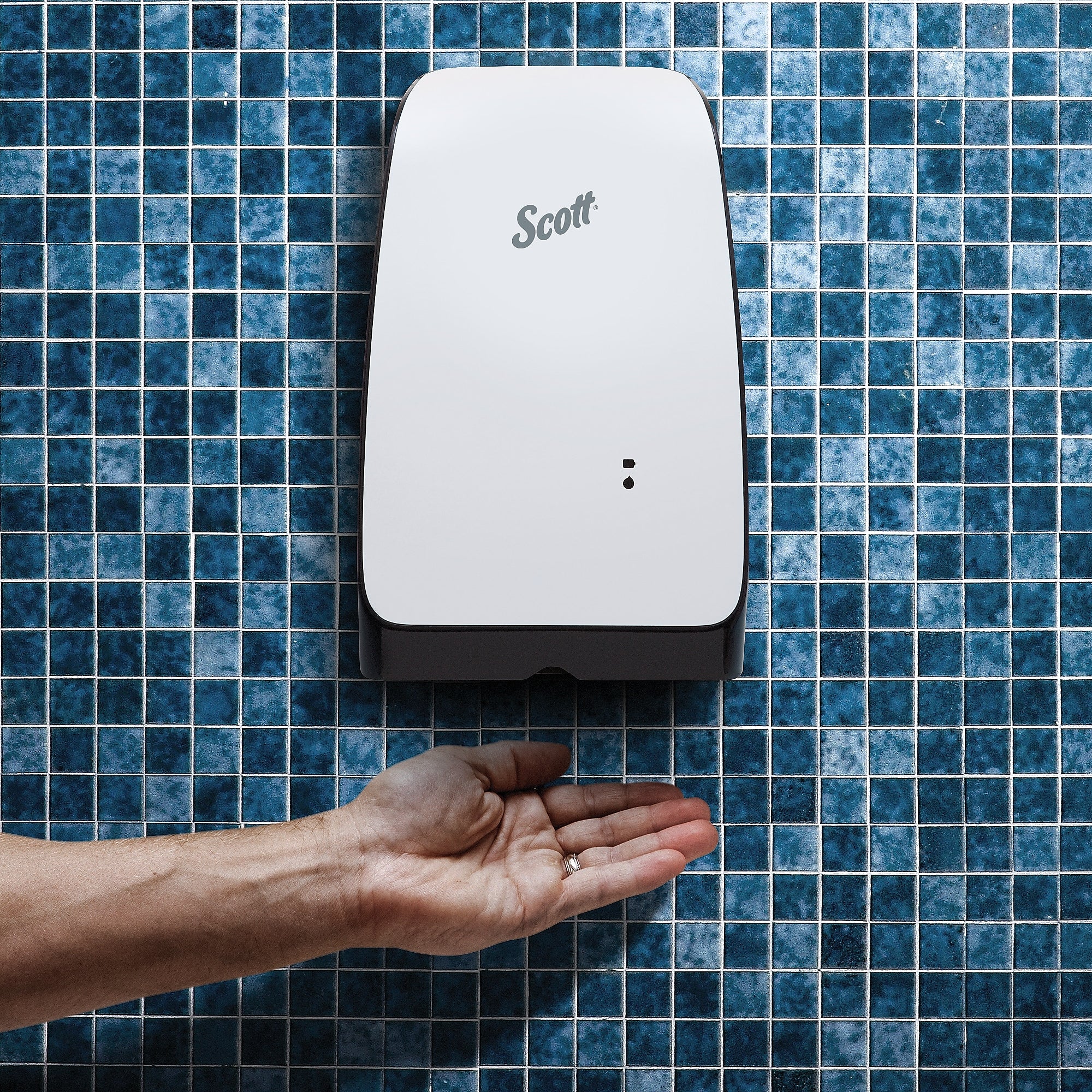 Scott Professional Scott MOD Touchless Cassette Skin Care Dispenser, White