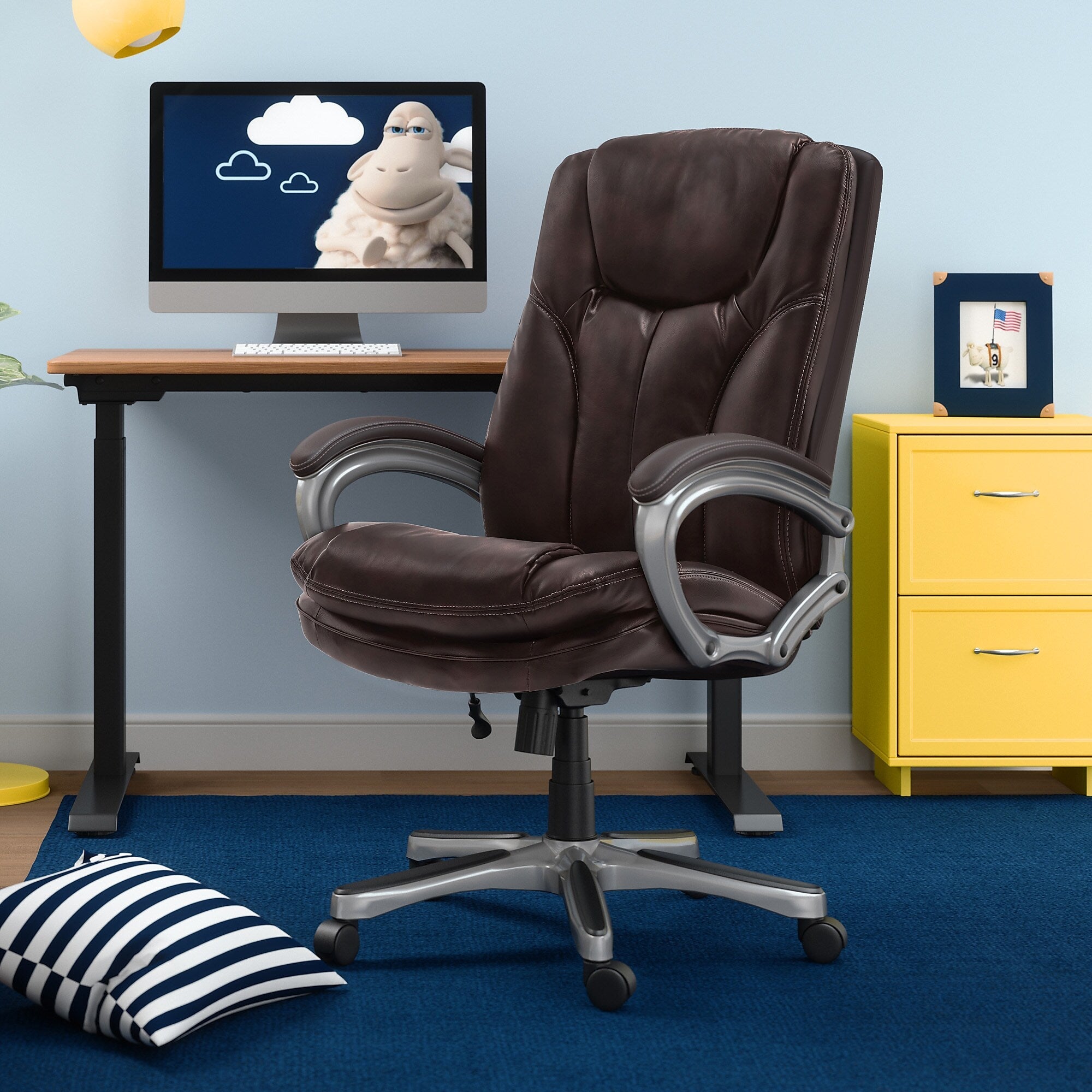 Serta Executive Ergonomic Faux Leather Executive Big & Tall Chair, 350 lb. Capacity, Roasted Chestnut