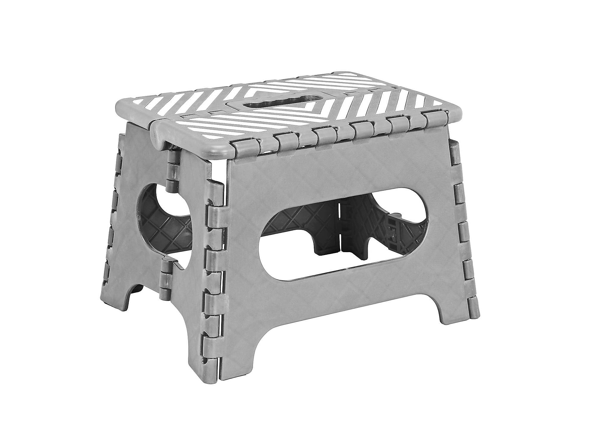 Simplify 0.75' Plastic Step Stool