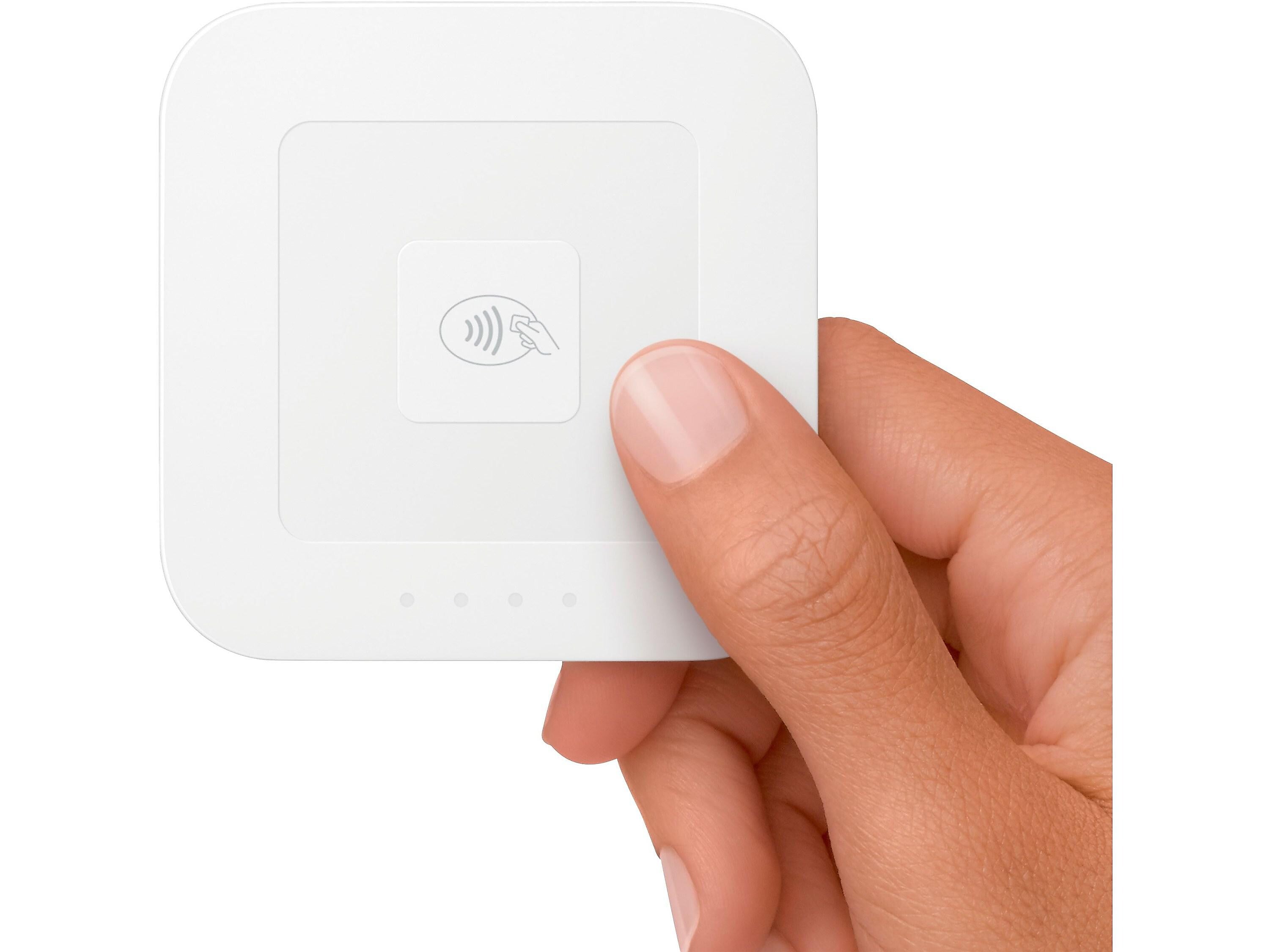 Square 1st Generation A-SKU-0485 Bluetooth LE Mobile Card Reader, White