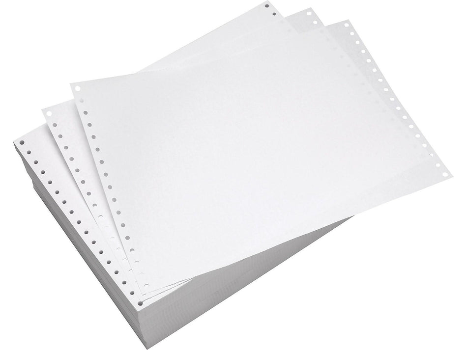 Staples 8.5" x 12" Business Paper, 20 lbs., 92 Brightness, 2700/Carton