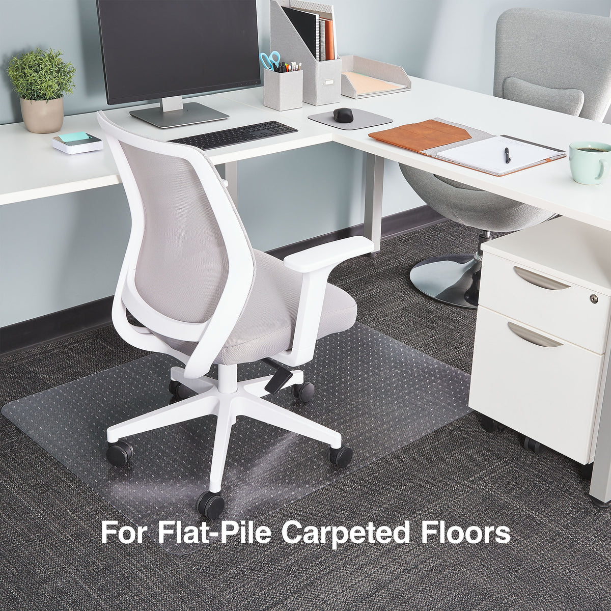 Staples® Carpet Chair Mat, 36" x 48'', Flat-Pile, Clear