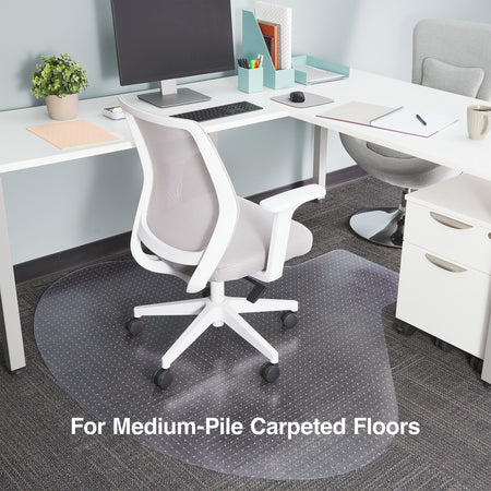 Staples® Carpet Chair Mat, Medium-Pile, Clear