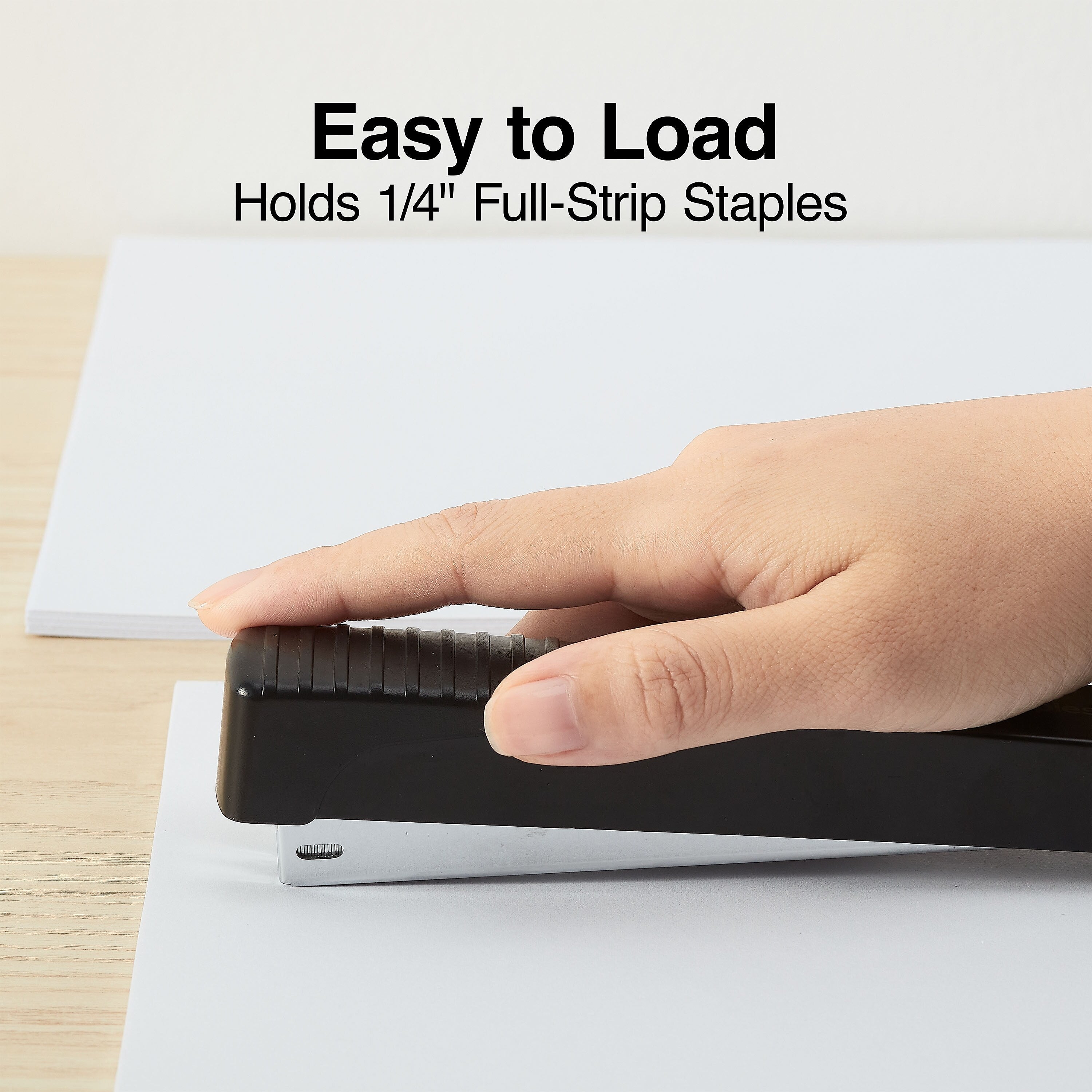 Staples Desktop Stapler, Full-Strip Capacity, Black