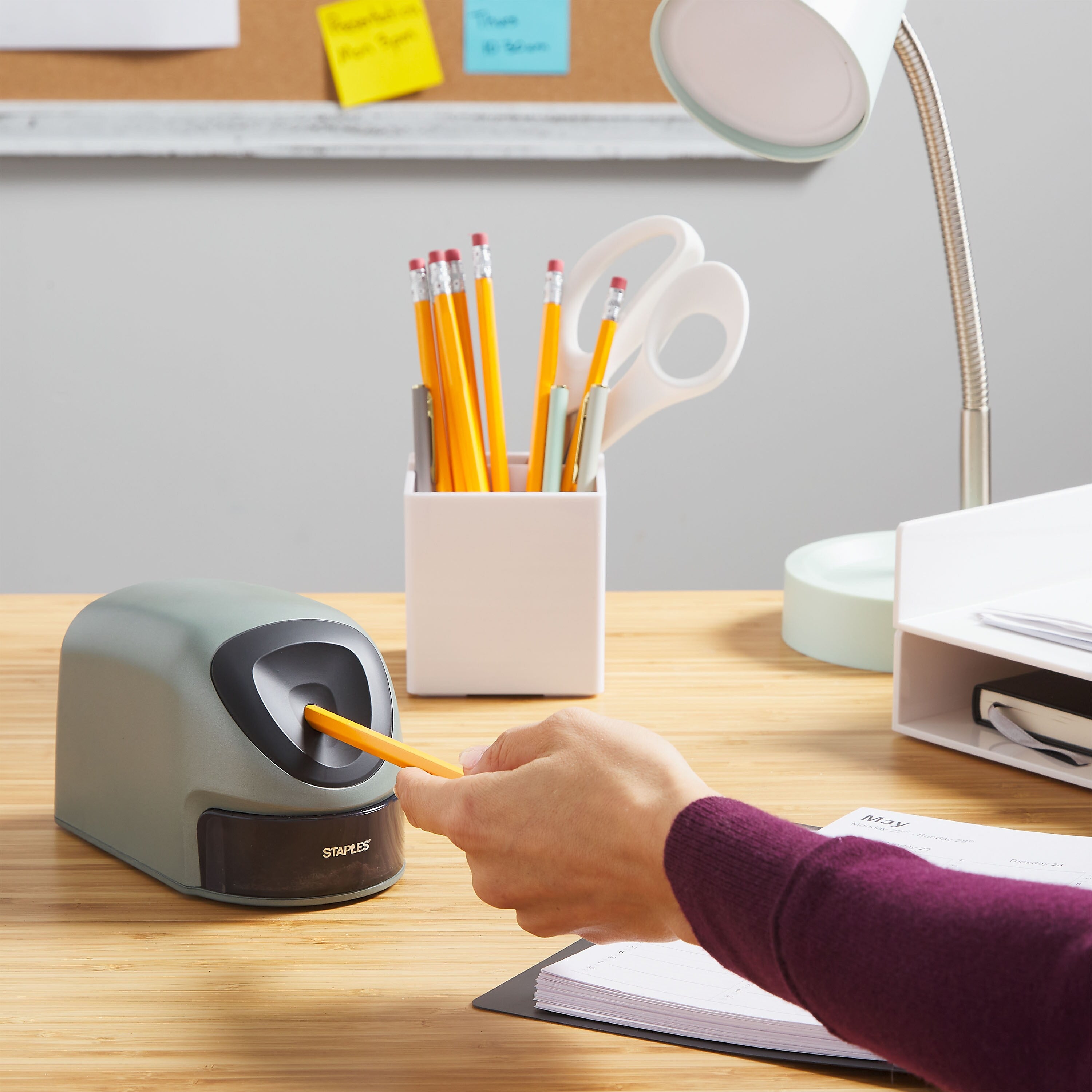 Staples® Electric Pencil Sharpener, Gray/Silver