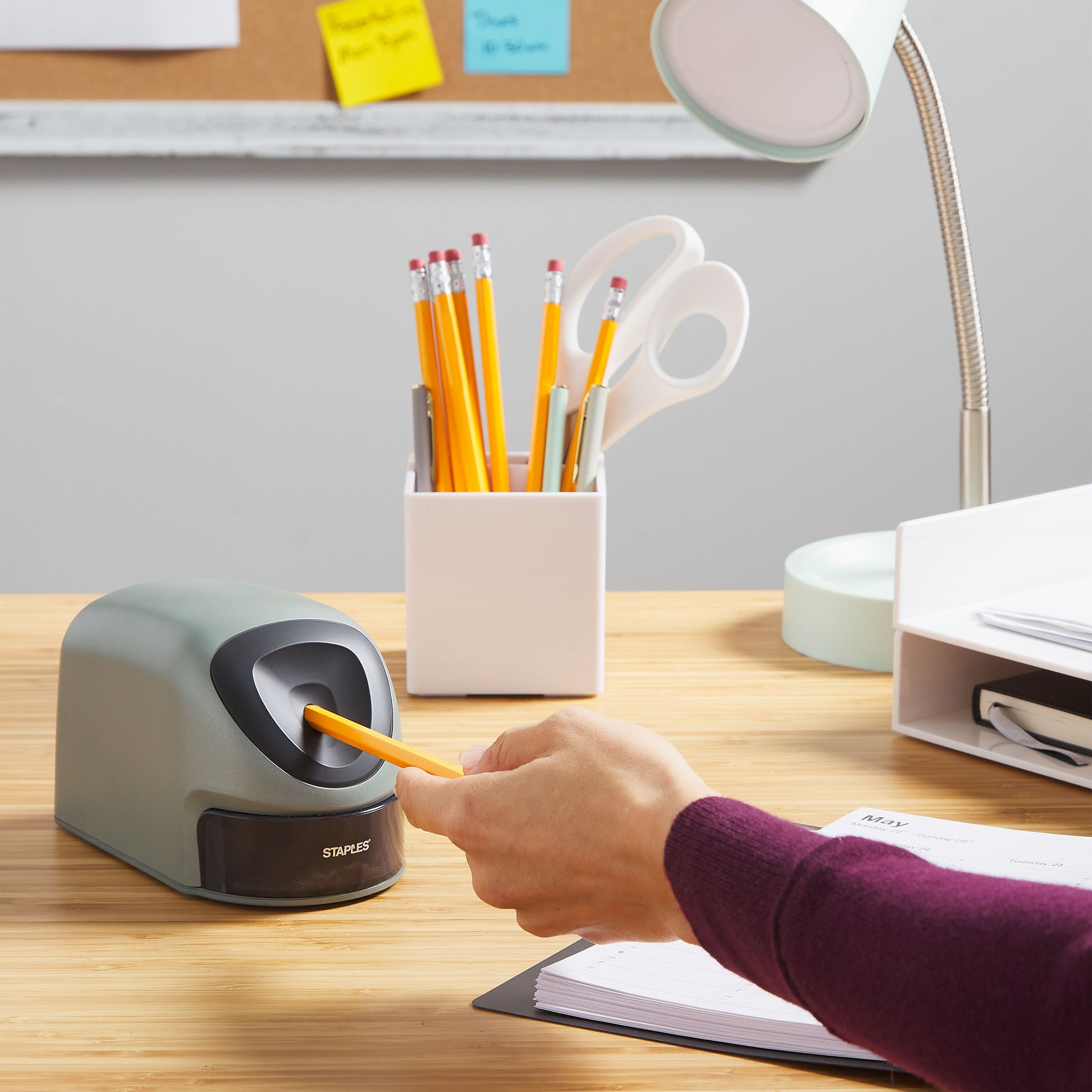 Staples® Electric Pencil Sharpener, Gray/Silver