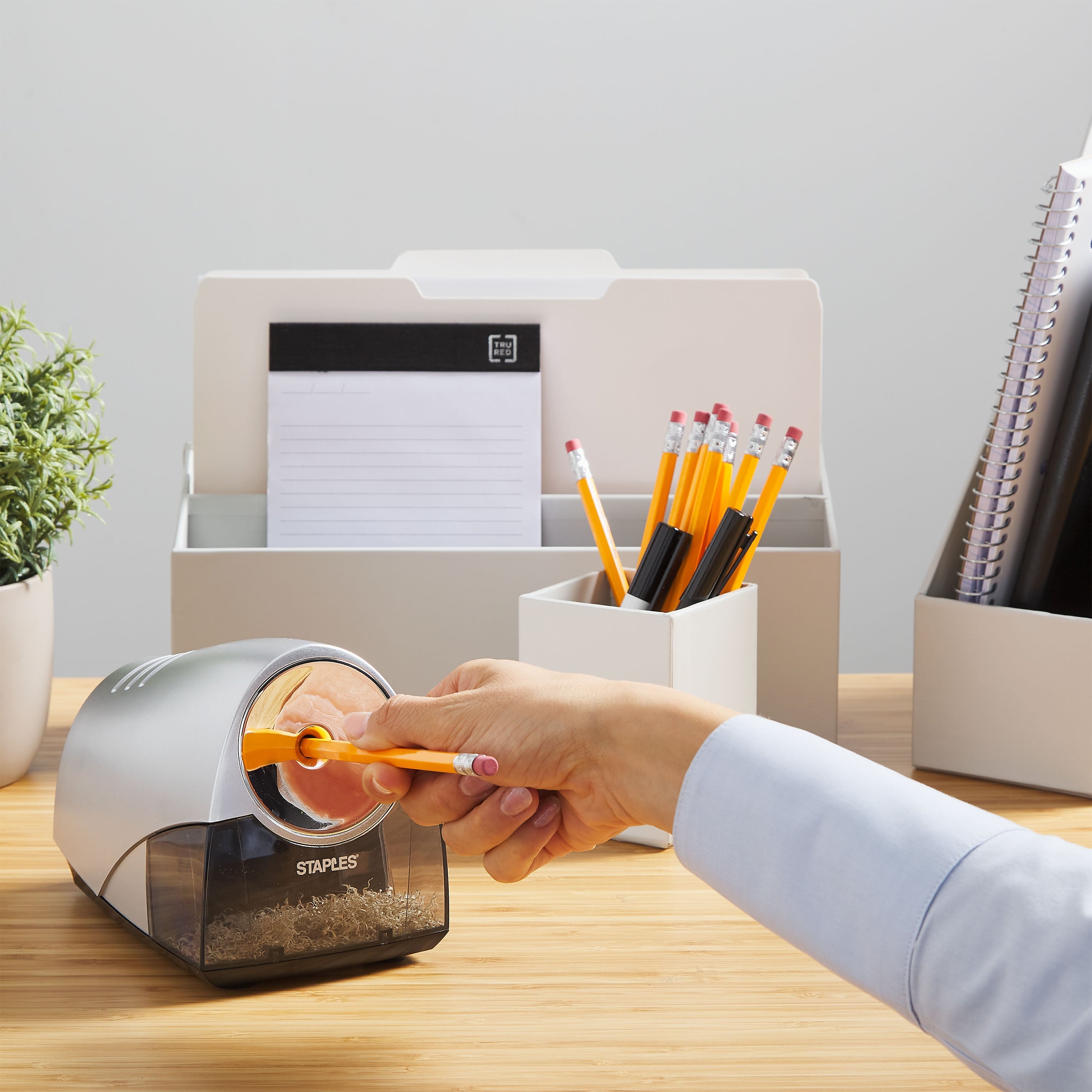 Staples® Electric Pencil Sharpener, Gray/Silver