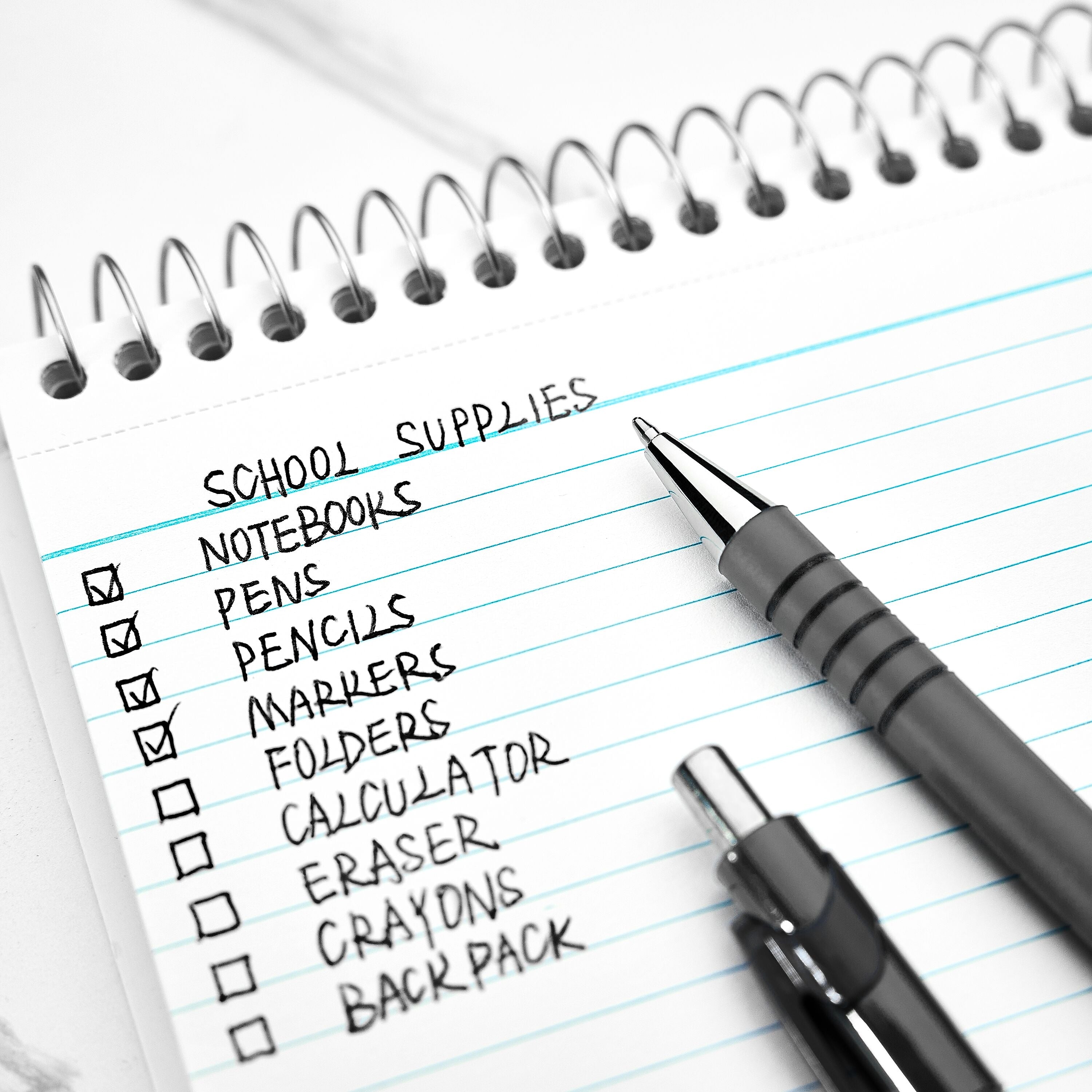 Staples Postscript Retractable Ballpoint Pens, Medium Point, Black Ink, Dozen