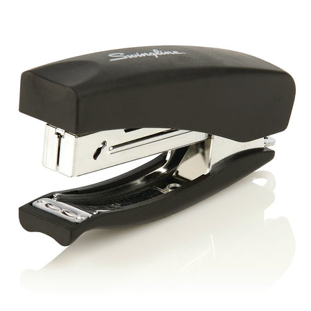 Swingline Desktop Stapler, 20-Sheet Capacity, Staples Included, Black