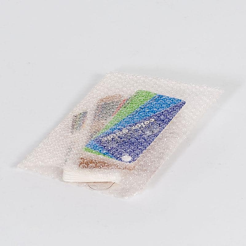 The Packaging Wholesalers Flush Cut Bubble Pouches, 3/16