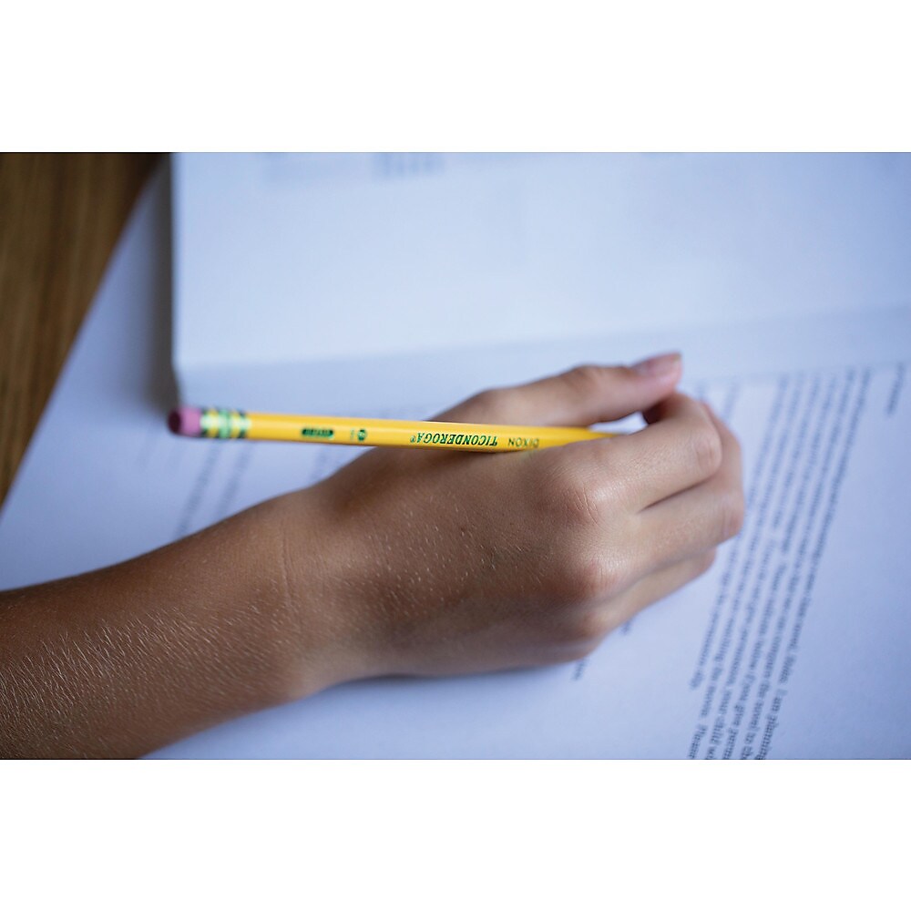 Ticonderoga The World's Best Pencil Pre-Sharpened Wooden Pencil, 2.2mm, #2 Soft Lead, 18/Pack