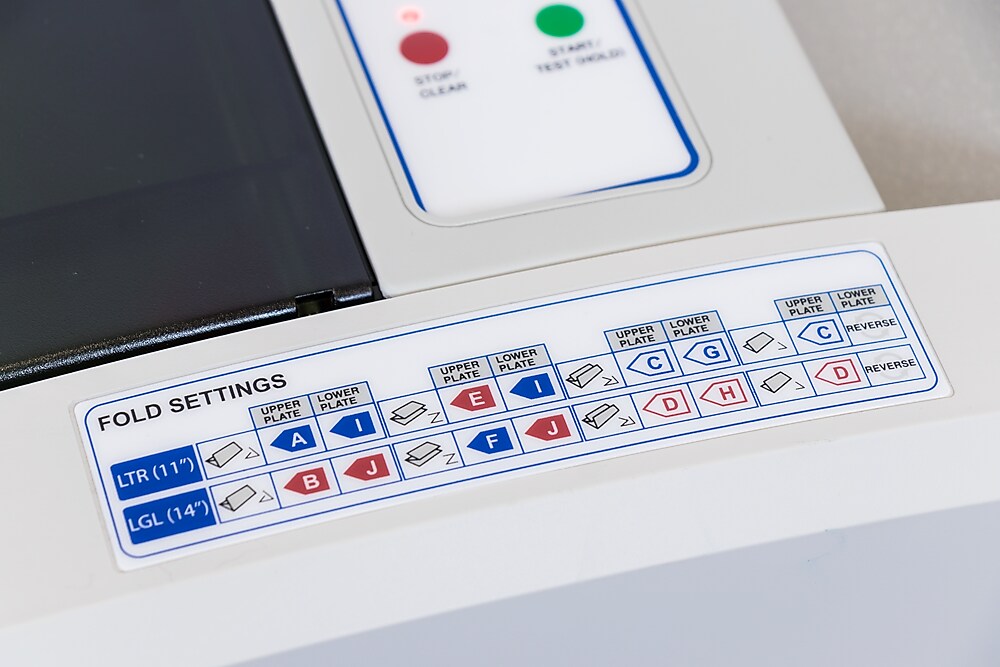 United F100 Automatic Paper Folder, 200 Sheets