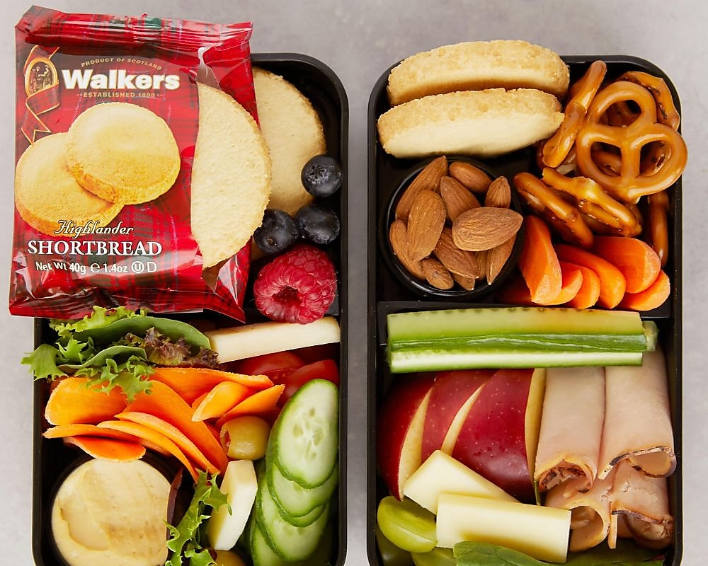 Walker's Shortbread Highlanders All-Butter Shortbread Cookies, Individually Wrapped, 1.4 oz, 18/Pack