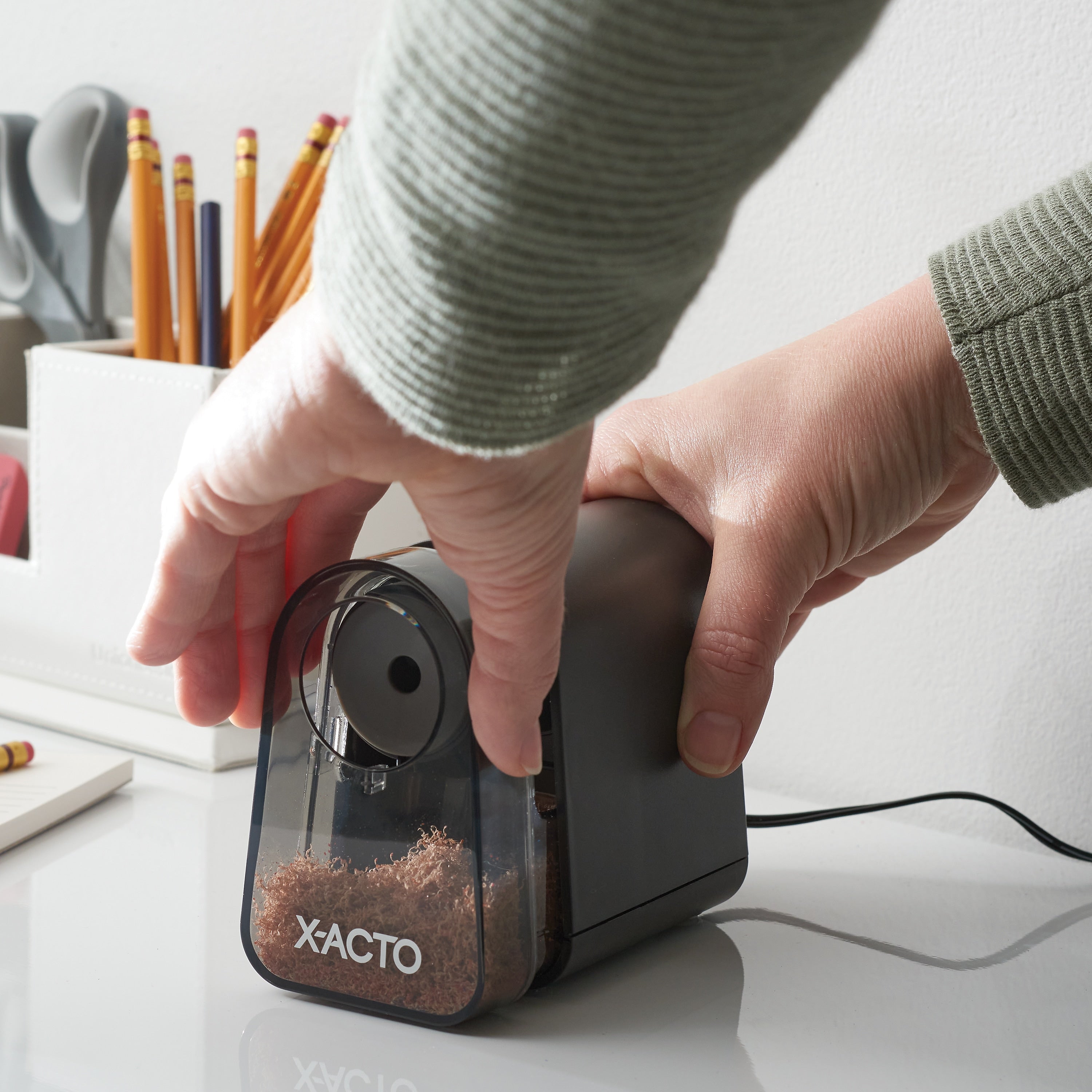 X-ACTO Mighty Mite Electric Pencil Sharpener, Black/Silver